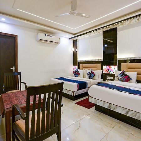 Hotel Shri Vinayak In City Centre At New Delhi Railway Station-By Rcg Hotels Exterior photo