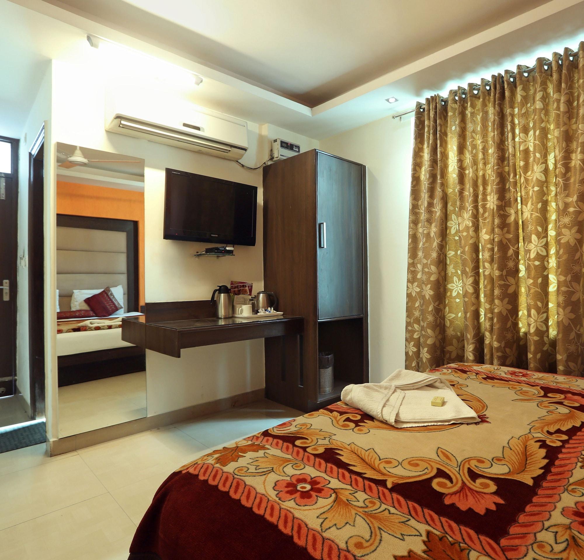 Hotel Shri Vinayak In City Centre At New Delhi Railway Station-By Rcg Hotels Exterior photo