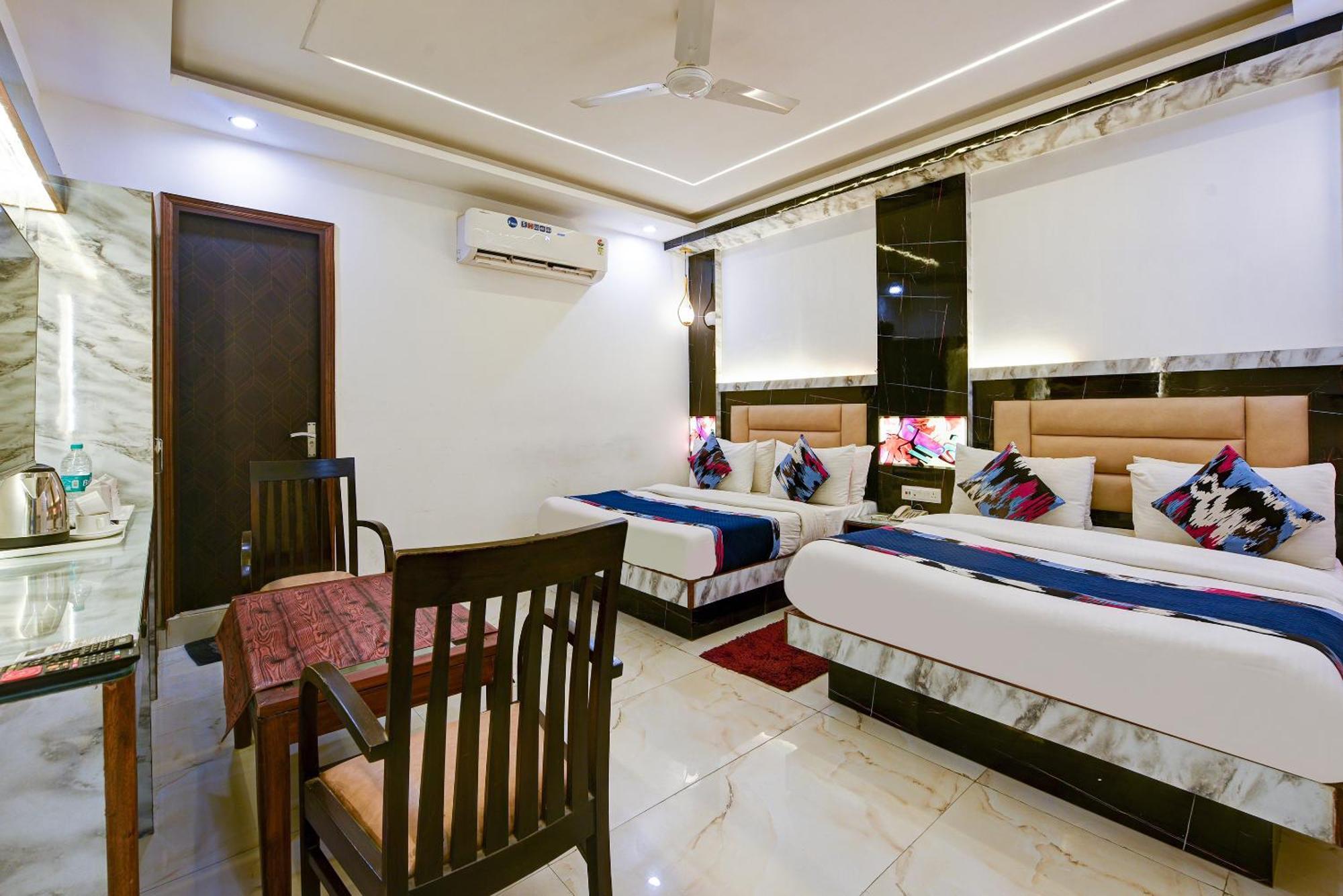 Hotel Shri Vinayak In City Centre At New Delhi Railway Station-By Rcg Hotels Exterior photo