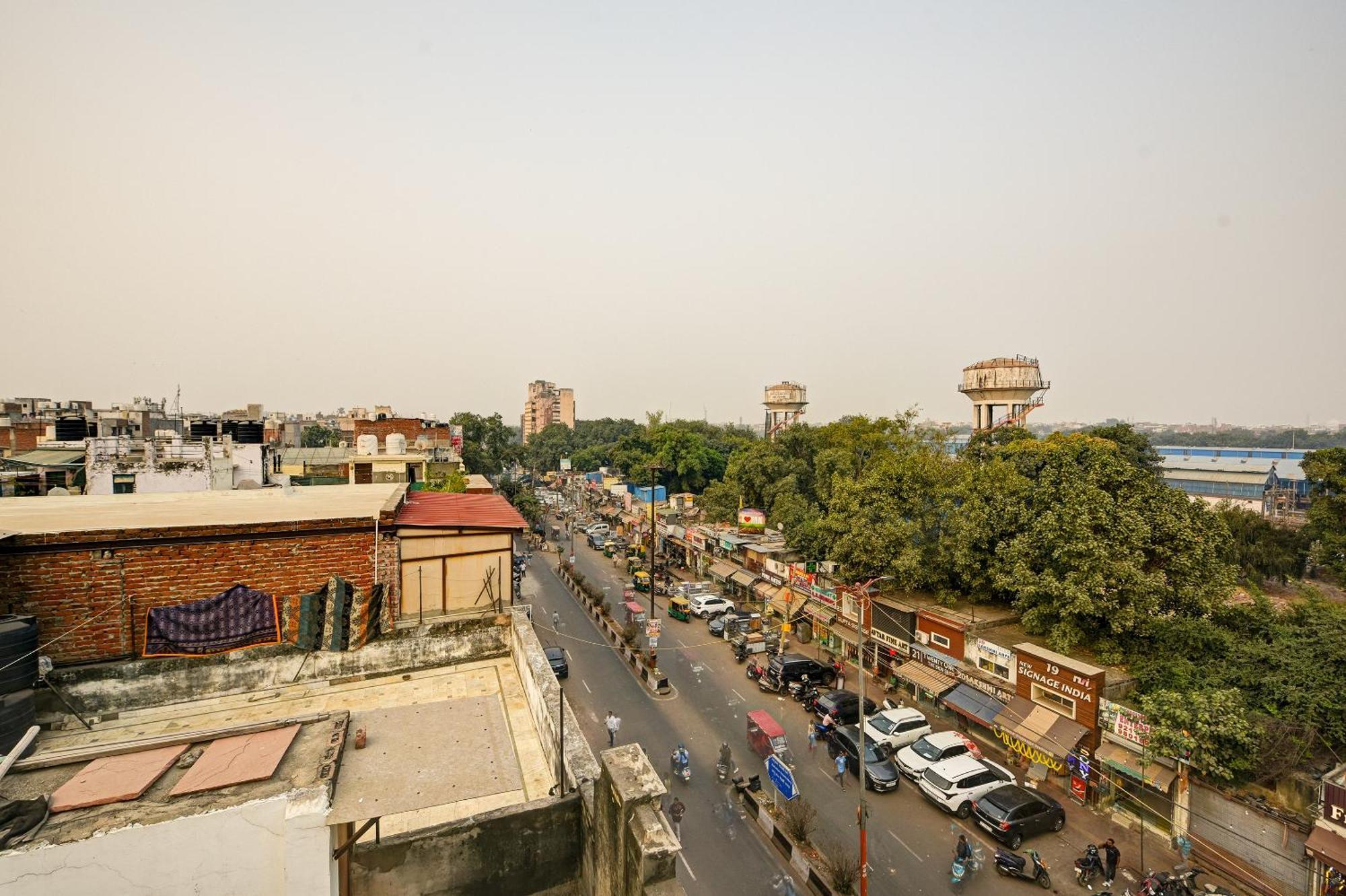 Hotel Shri Vinayak In City Centre At New Delhi Railway Station-By Rcg Hotels Exterior photo