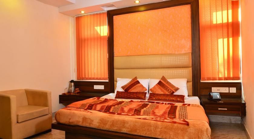 Hotel Shri Vinayak In City Centre At New Delhi Railway Station-By Rcg Hotels Exterior photo